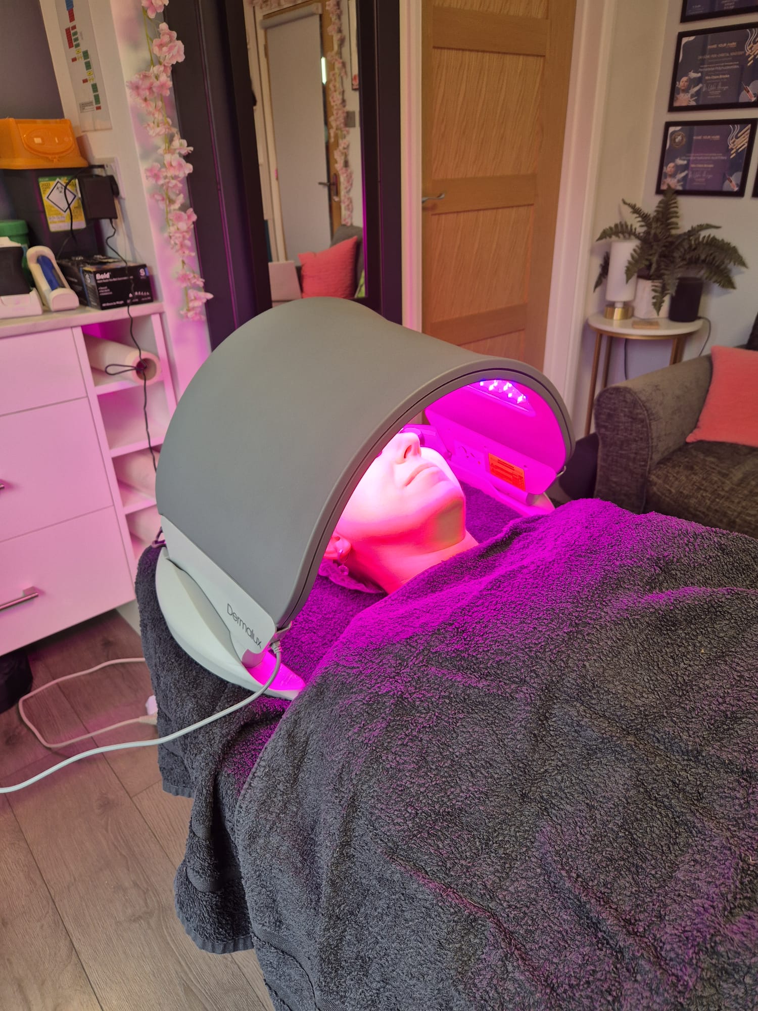 LED Light Therapy in Maidenhead